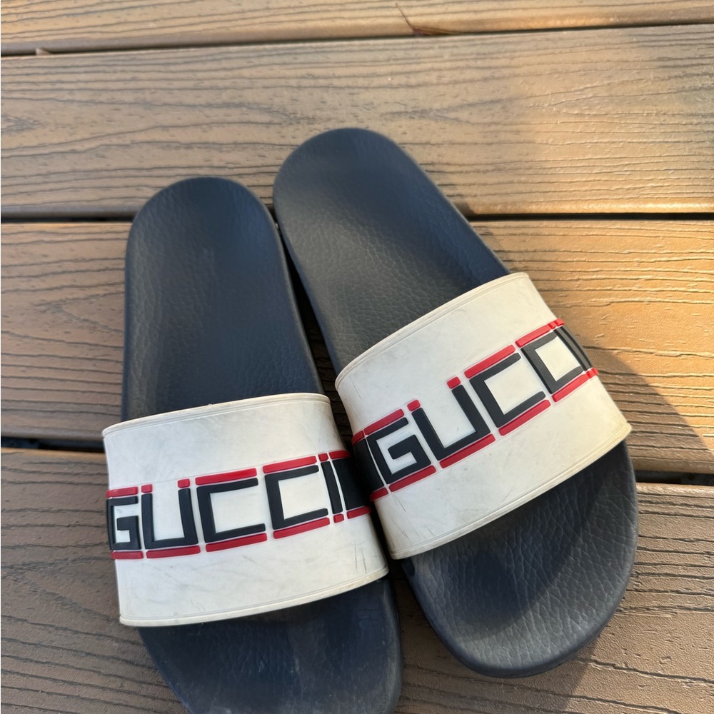Gucci slides